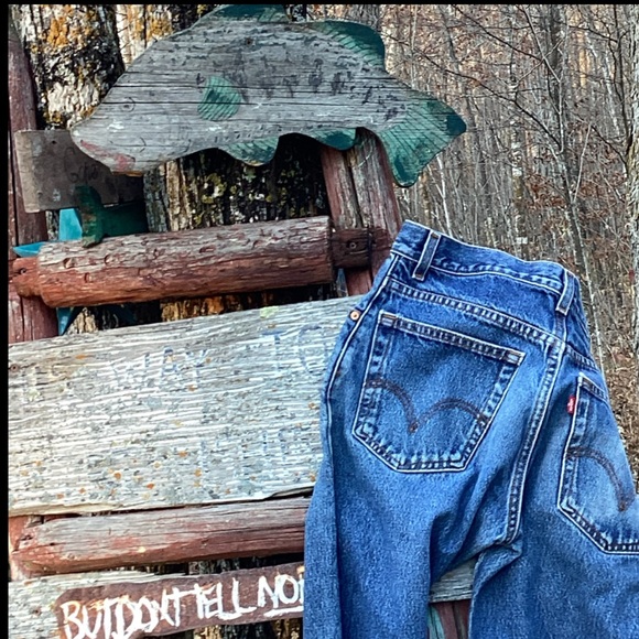 🌹 Bloomingdales Tommy Hilfiger EMBROIDERED ROSE Jean Jacket 90's Rare EVC - Picture 10 of 16